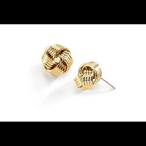 Nice and Bella earring